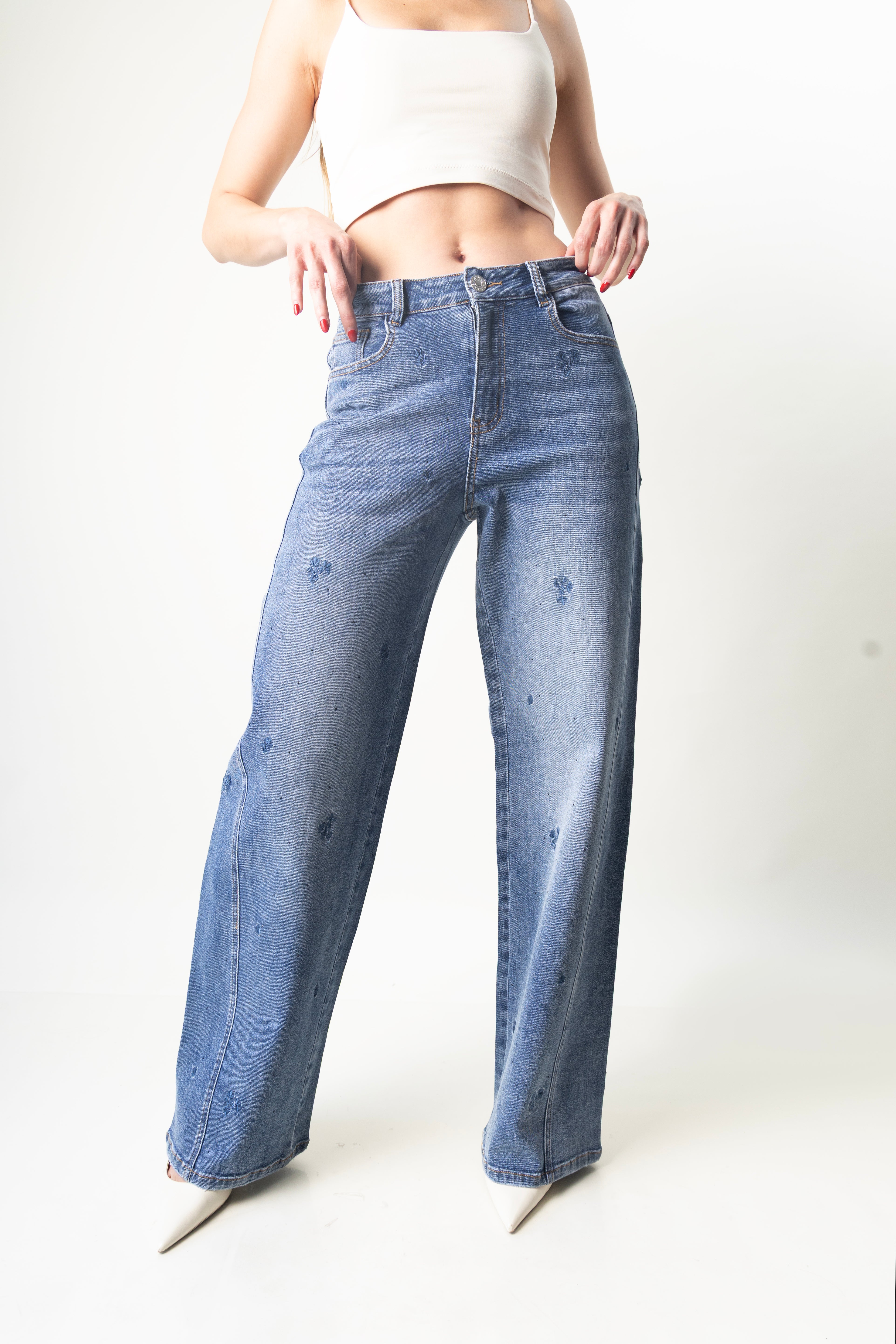 Pantalon wide leg azul de tiro alto con silueta amplia vista frontal