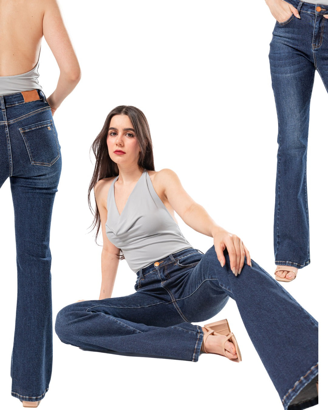 Pantalón acampanado