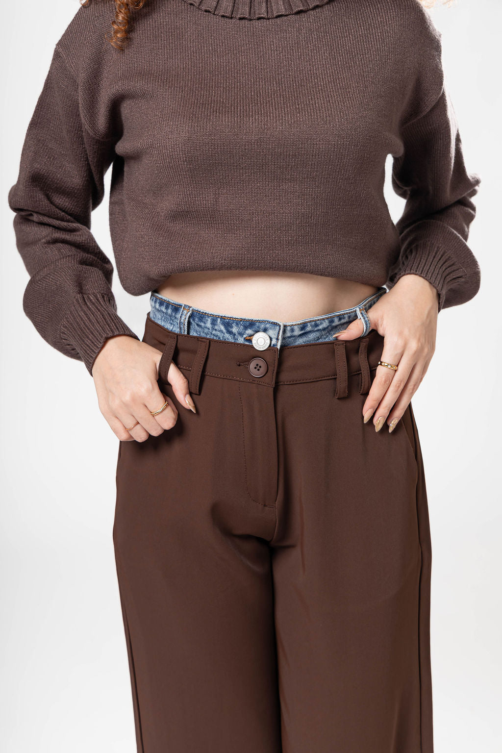 Pantalón de vestir con pretina de mezclilla brown