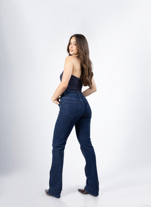 Pantalon acampanado azul con brillos y cinto de mezclilla incluido