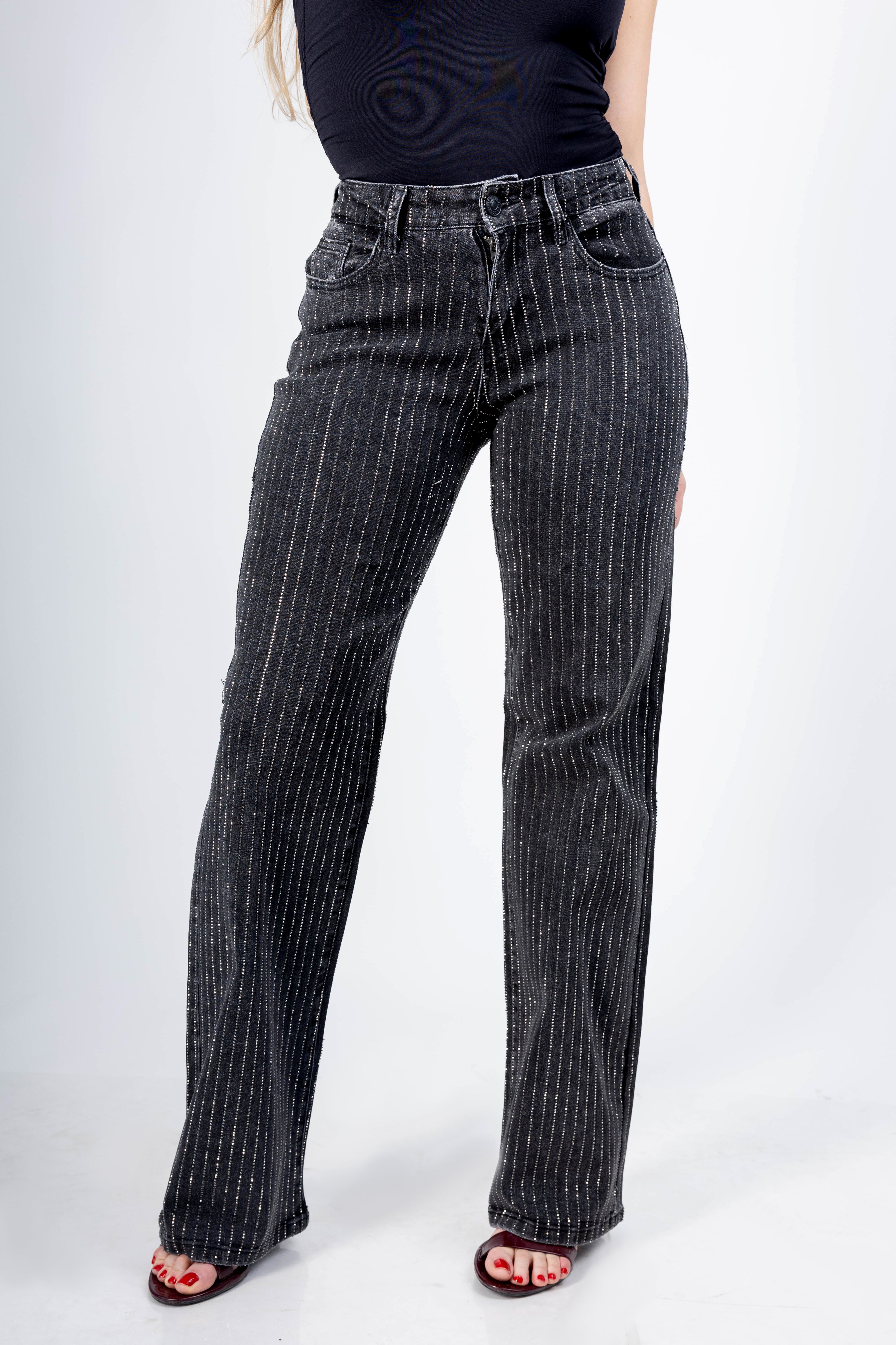 pantalon wide leg negro con brillos vista frontal completa